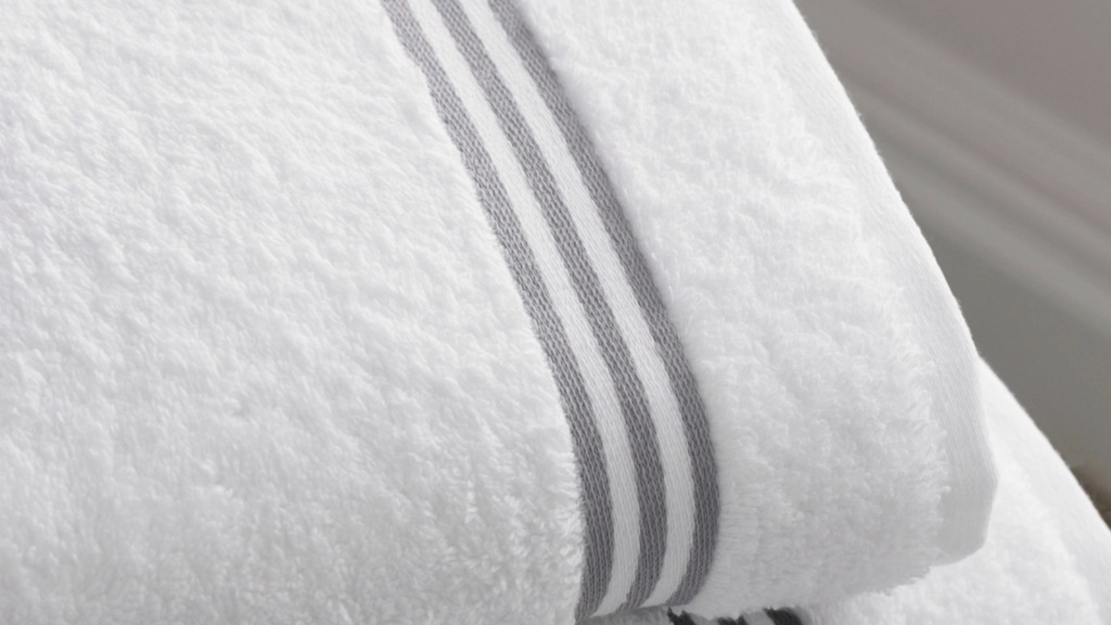 Bath towels by Unknown (CC0) https://www.rawpixel.com/image/5921967/bath-towels-free-public-domain-cc0-photo